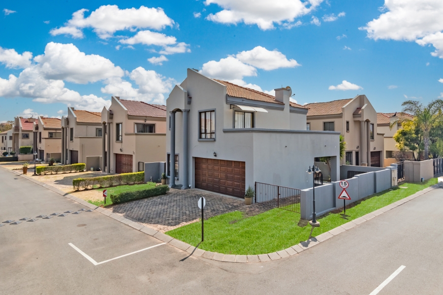 3 Bedroom Property for Sale in Chancliff Ridge Gauteng