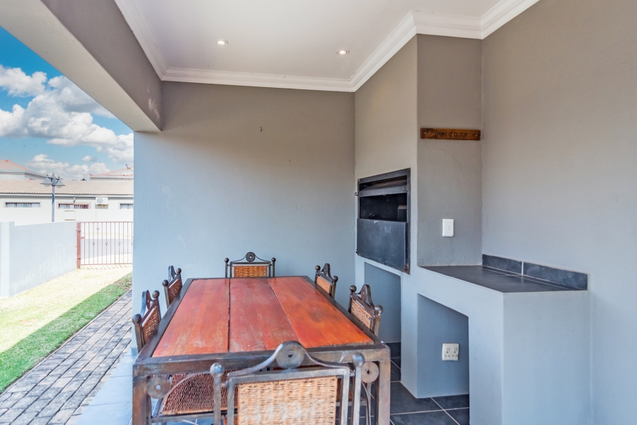 3 Bedroom Property for Sale in Chancliff Ridge Gauteng