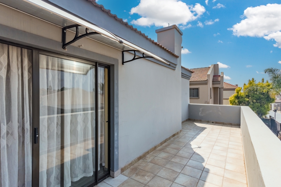3 Bedroom Property for Sale in Chancliff Ridge Gauteng