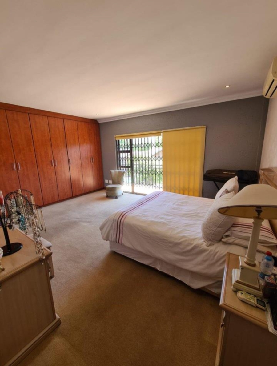 4 Bedroom Property for Sale in Vanderbijlpark SE 2 Gauteng