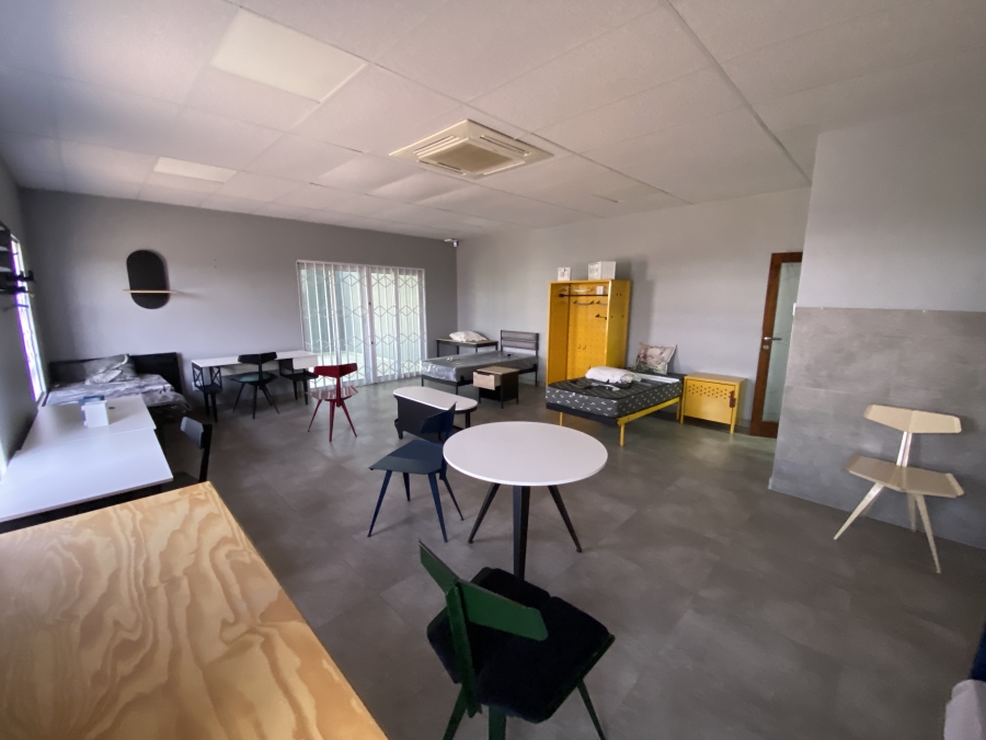 To Let Commercial Property for Rent in Knoppieslaagte Gauteng