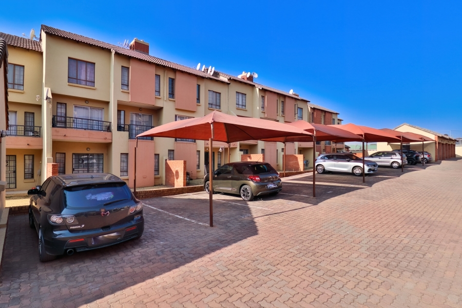 2 Bedroom Property for Sale in Sagewood Gauteng