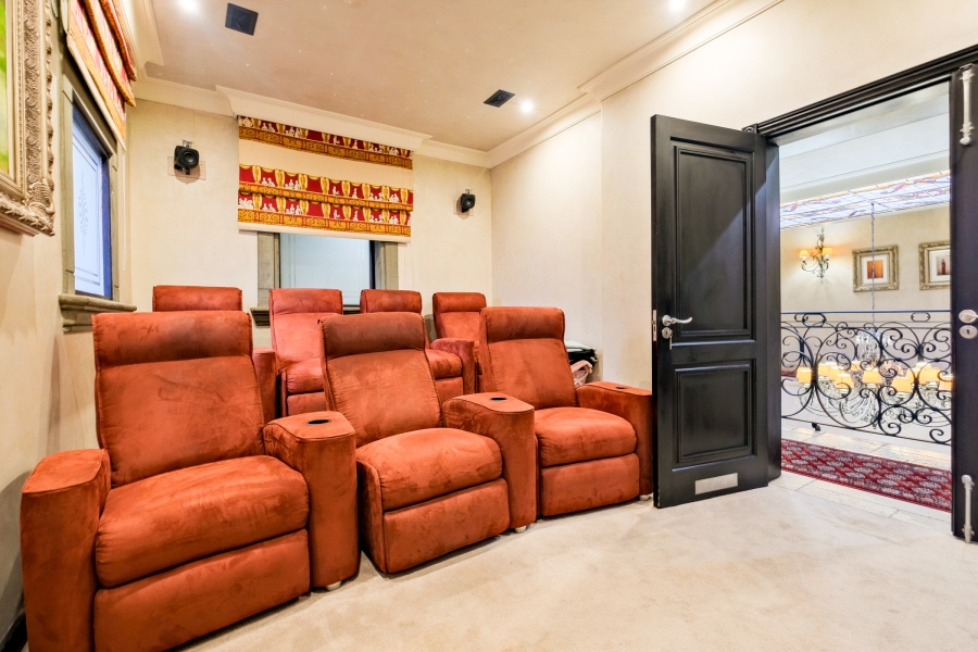 5 Bedroom Property for Sale in Bryanston Gauteng