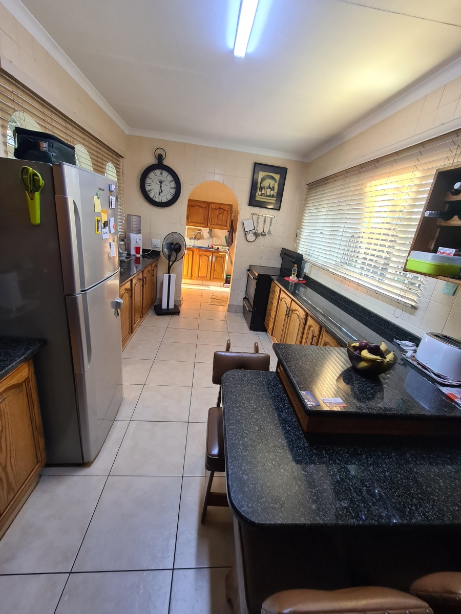 3 Bedroom Property for Sale in Vanderbijlpark SE 2 Gauteng