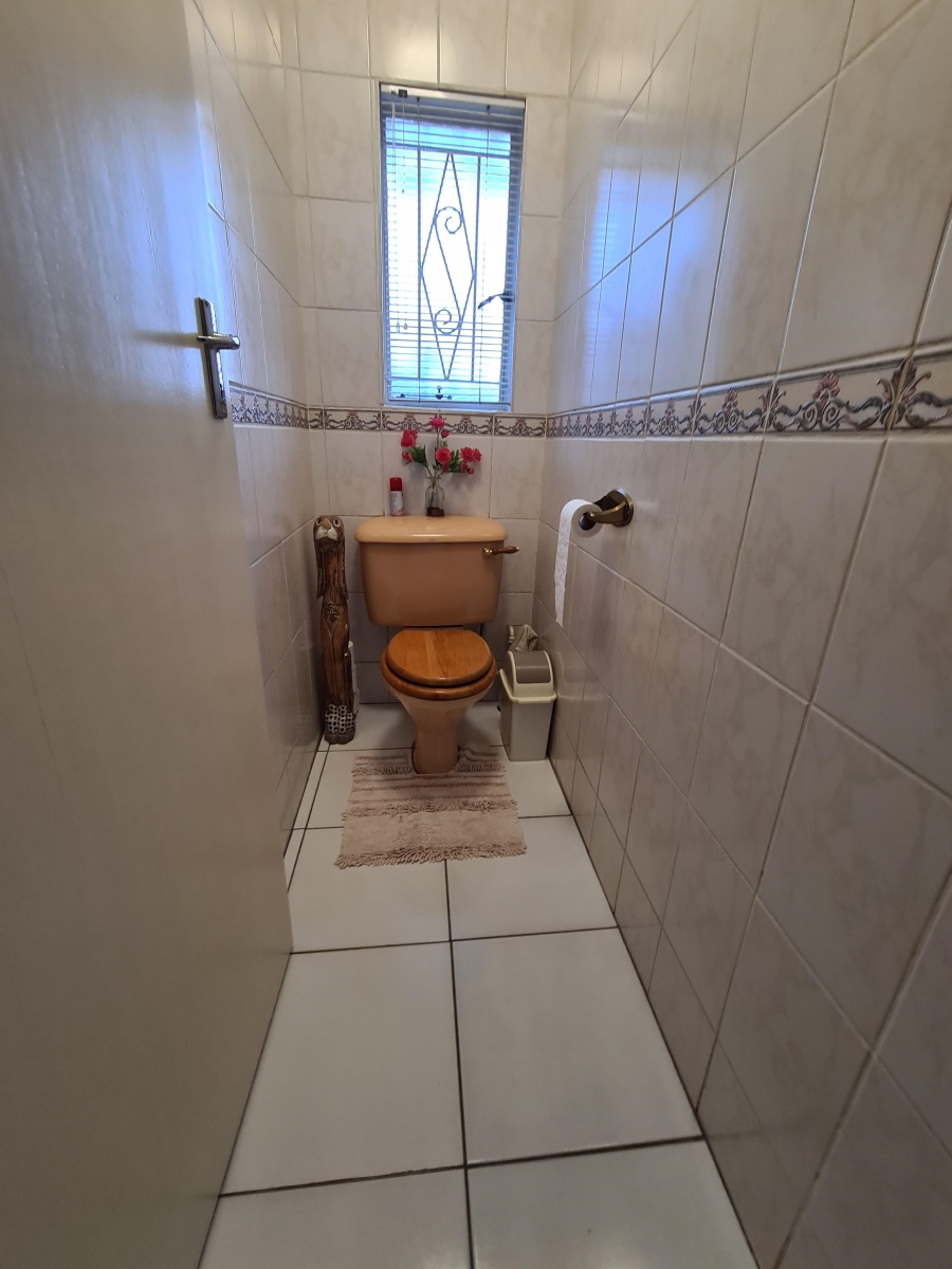 3 Bedroom Property for Sale in Vanderbijlpark SE 2 Gauteng