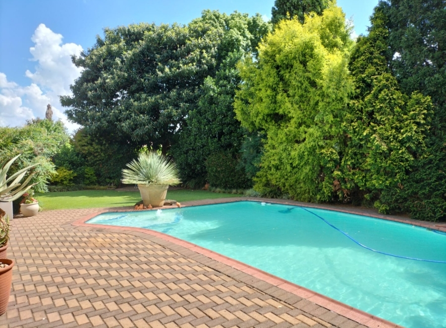 3 Bedroom Property for Sale in Vanderbijlpark SE 2 Gauteng