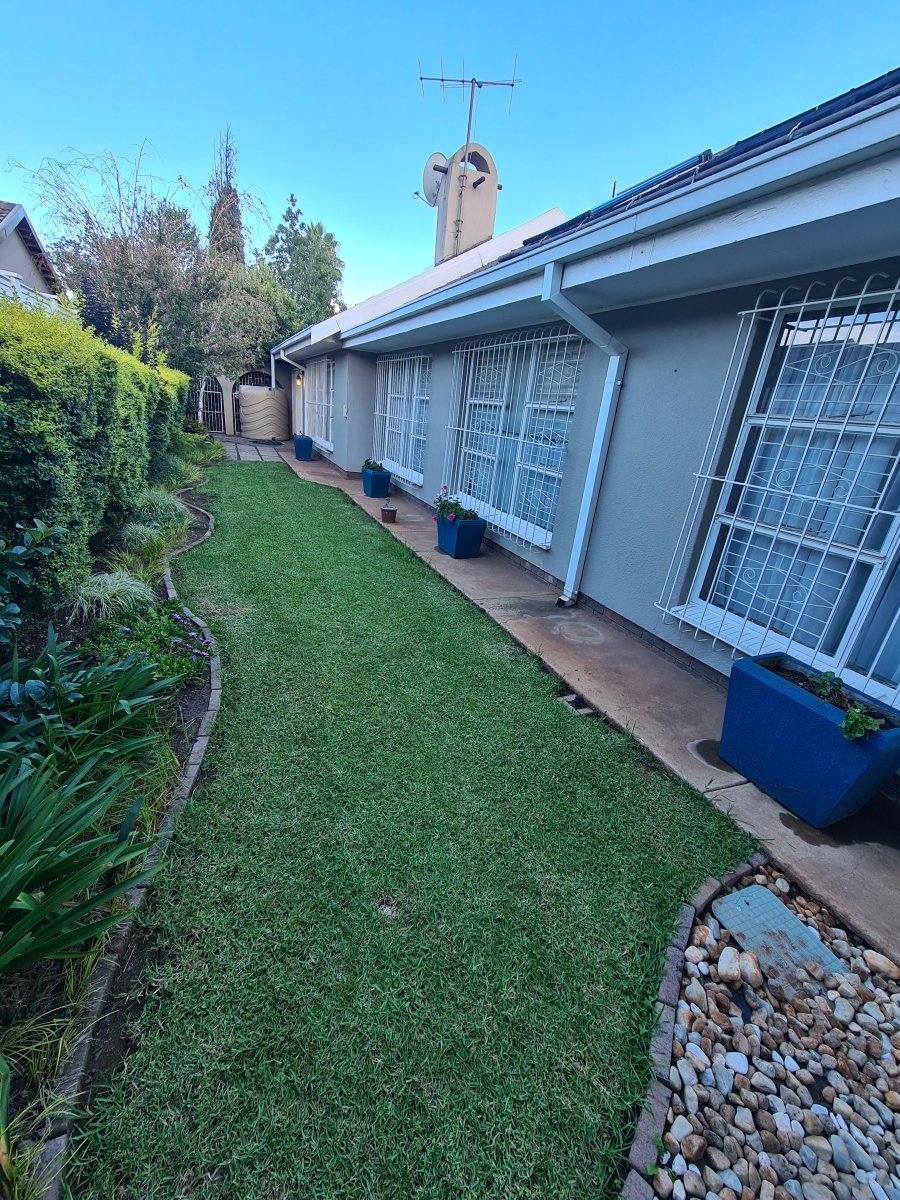 3 Bedroom Property for Sale in Vanderbijlpark SE 2 Gauteng