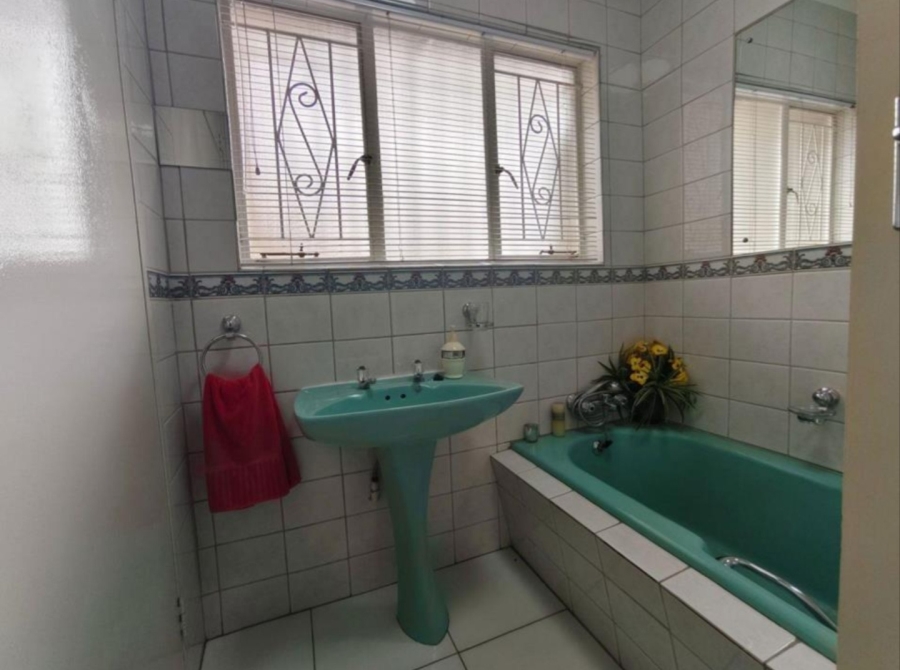 3 Bedroom Property for Sale in Vanderbijlpark SE 2 Gauteng