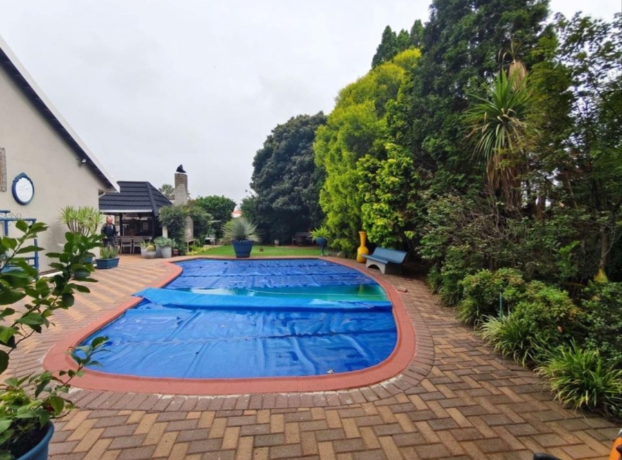 3 Bedroom Property for Sale in Vanderbijlpark SE 2 Gauteng