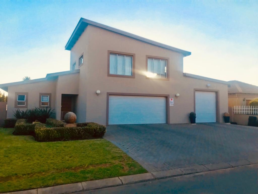 3 Bedroom Property for Sale in Vanderbijlpark SE 8 Gauteng