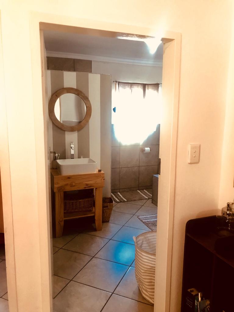 3 Bedroom Property for Sale in Vanderbijlpark SE 8 Gauteng