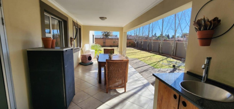 3 Bedroom Property for Sale in Vanderbijlpark SE 8 Gauteng