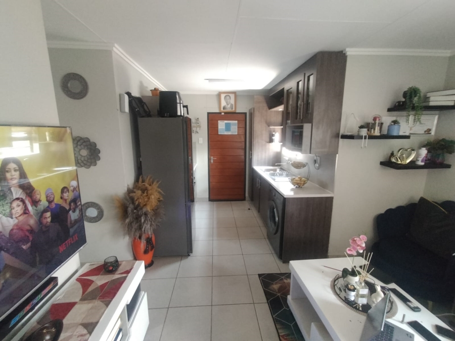 3 Bedroom Property for Sale in Protea Glen Gauteng