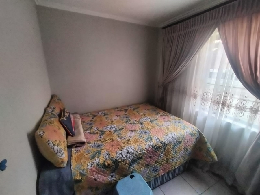 3 Bedroom Property for Sale in Protea Glen Gauteng