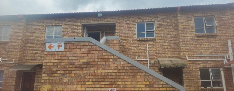 2 Bedroom Property for Sale in Liefde en Vrede Gauteng