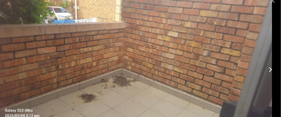 2 Bedroom Property for Sale in Liefde en Vrede Gauteng