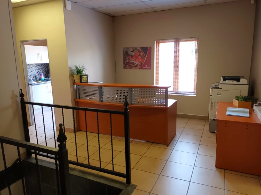 To Let Commercial Property for Rent in Clubview Gauteng