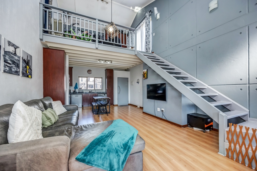 2 Bedroom Property for Sale in Broadacres Gauteng