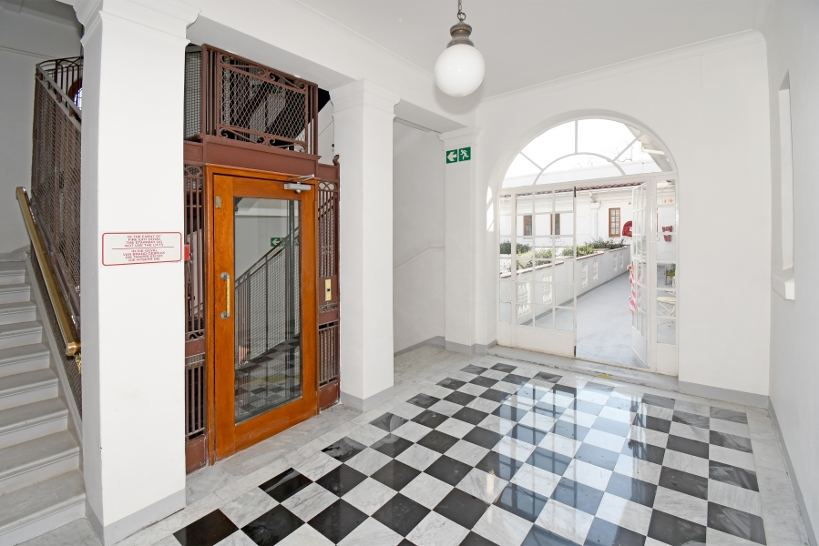 2 Bedroom Property for Sale in Killarney Gauteng