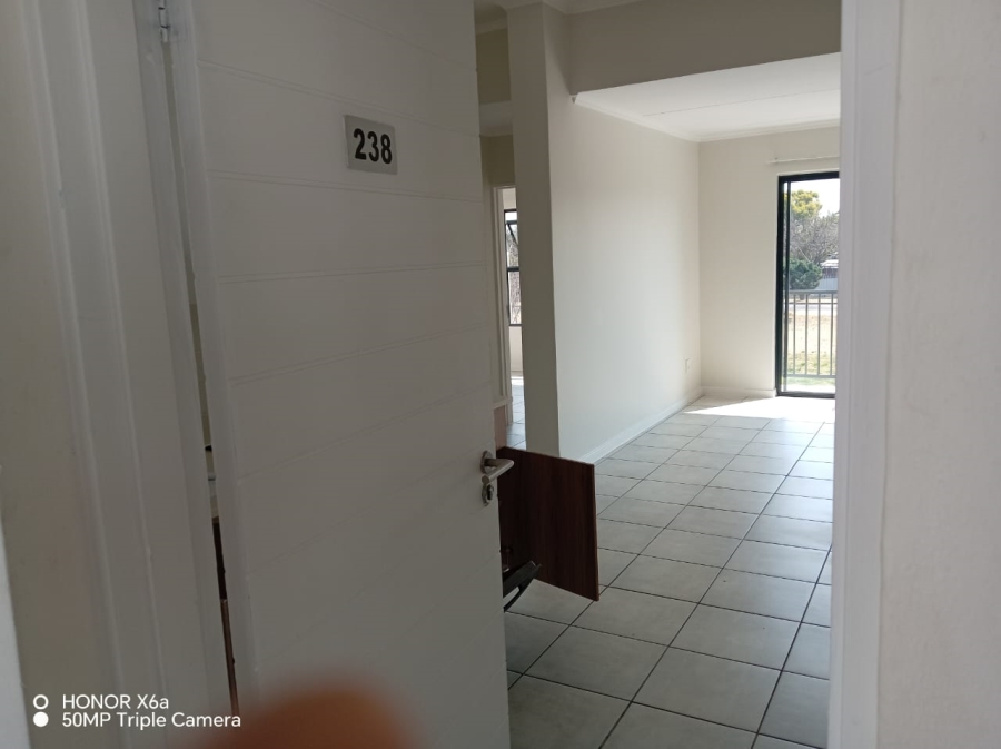 To Let 2 Bedroom Property for Rent in Witfield Gauteng