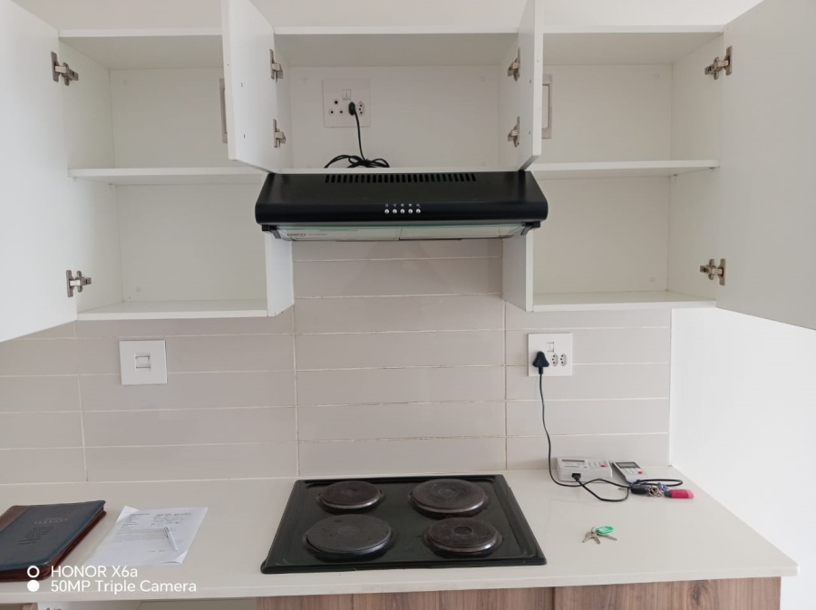 To Let 2 Bedroom Property for Rent in Witfield Gauteng