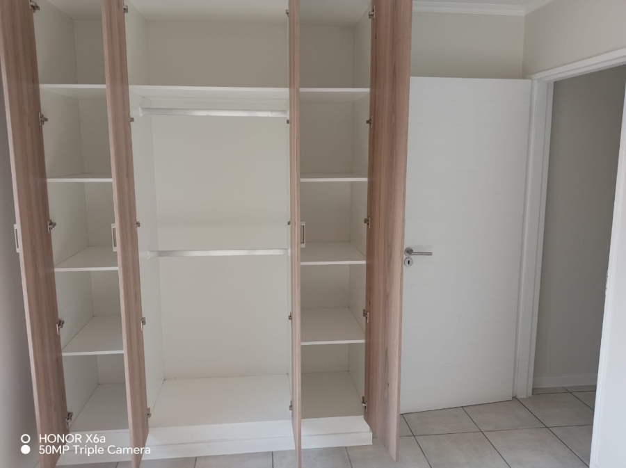 To Let 2 Bedroom Property for Rent in Witfield Gauteng