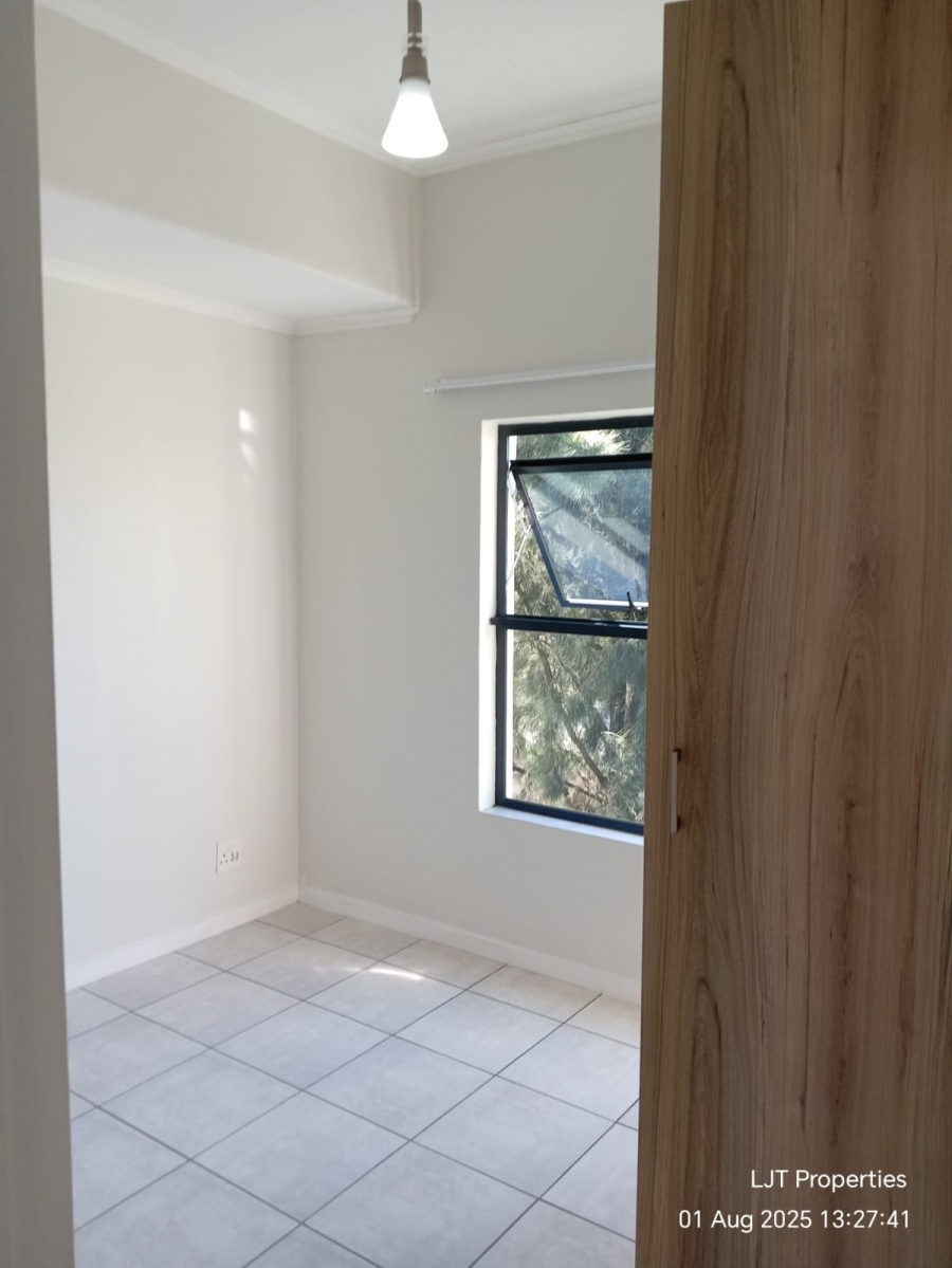 To Let 2 Bedroom Property for Rent in Witfield Gauteng