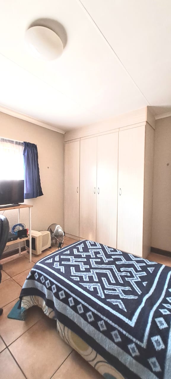 3 Bedroom Property for Sale in Vanderbijlpark SE 2 Gauteng