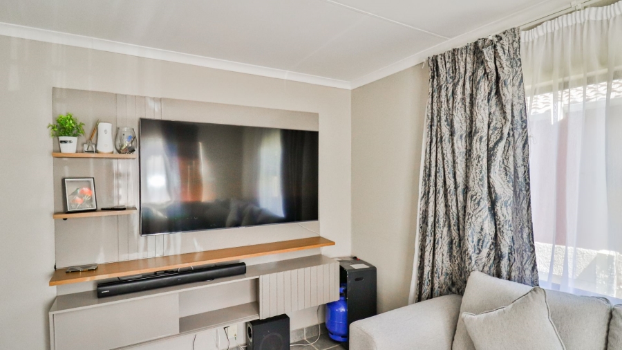 3 Bedroom Property for Sale in Summerset Gauteng