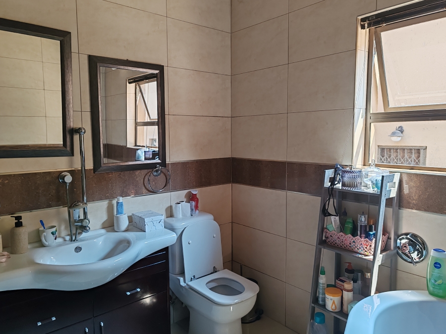 4 Bedroom Property for Sale in Risiville Gauteng