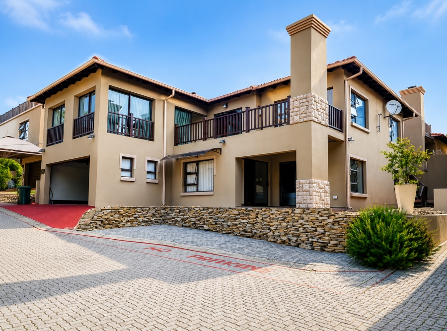4 Bedroom Property for Sale in Risiville Gauteng