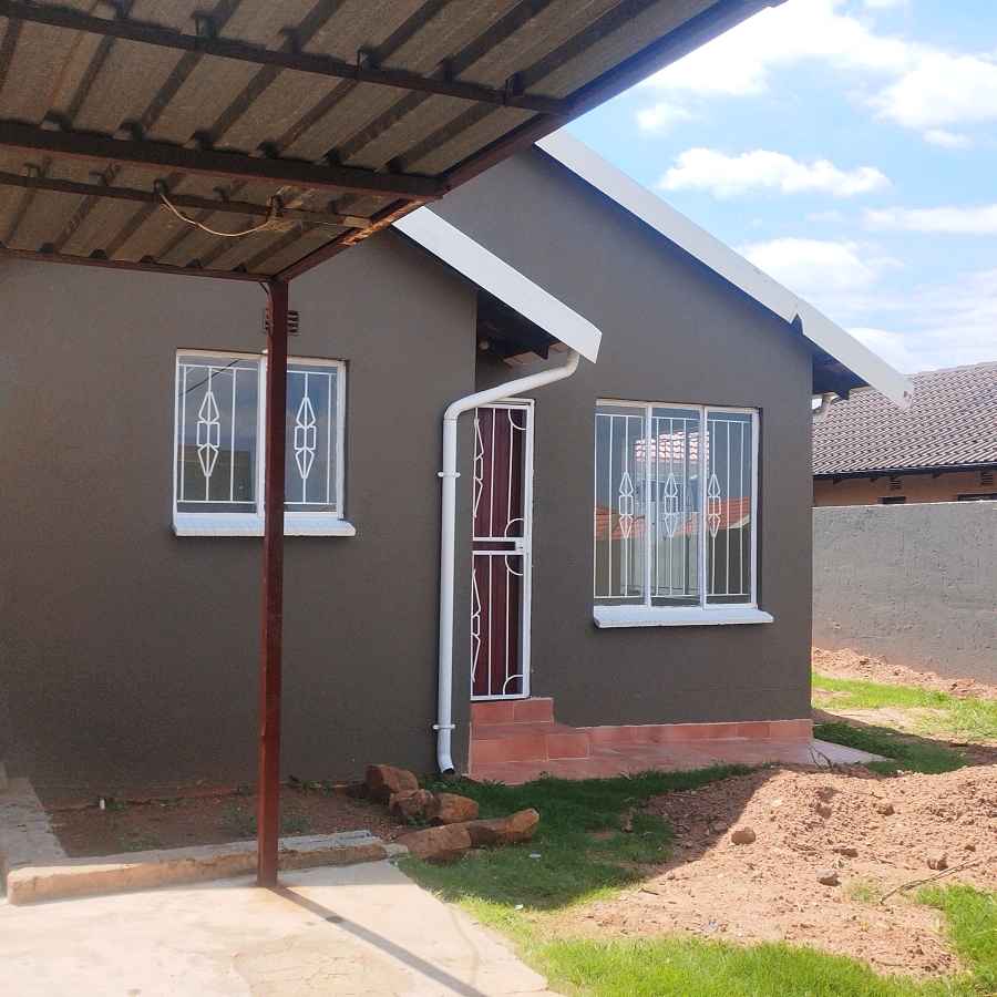 To Let 2 Bedroom Property for Rent in Naturena Gauteng