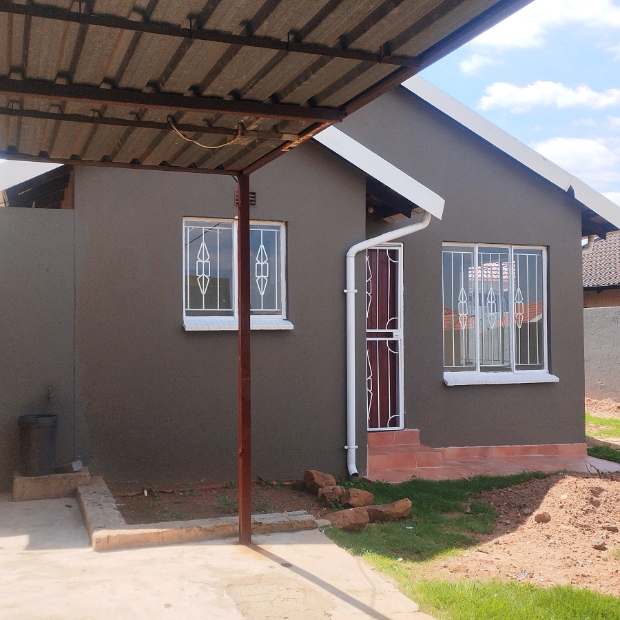 To Let 2 Bedroom Property for Rent in Naturena Gauteng