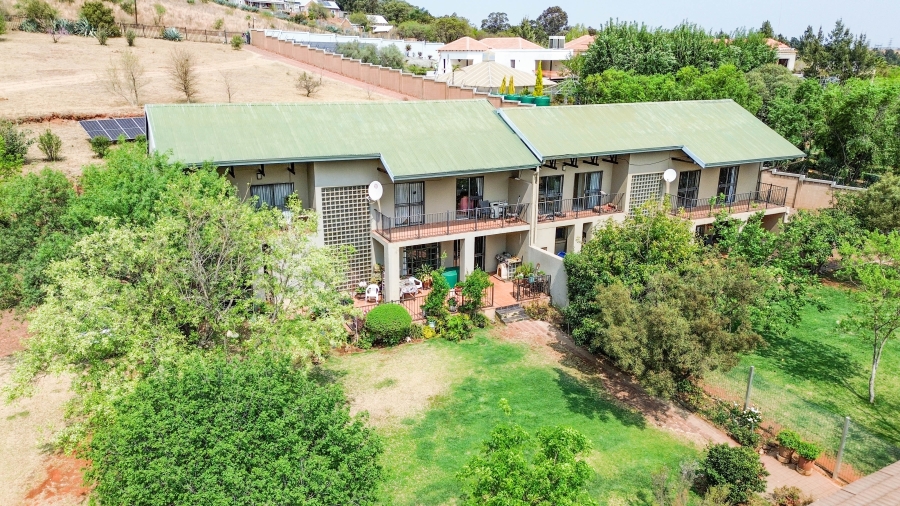 6 Bedroom Property for Sale in Doornkloof Gauteng