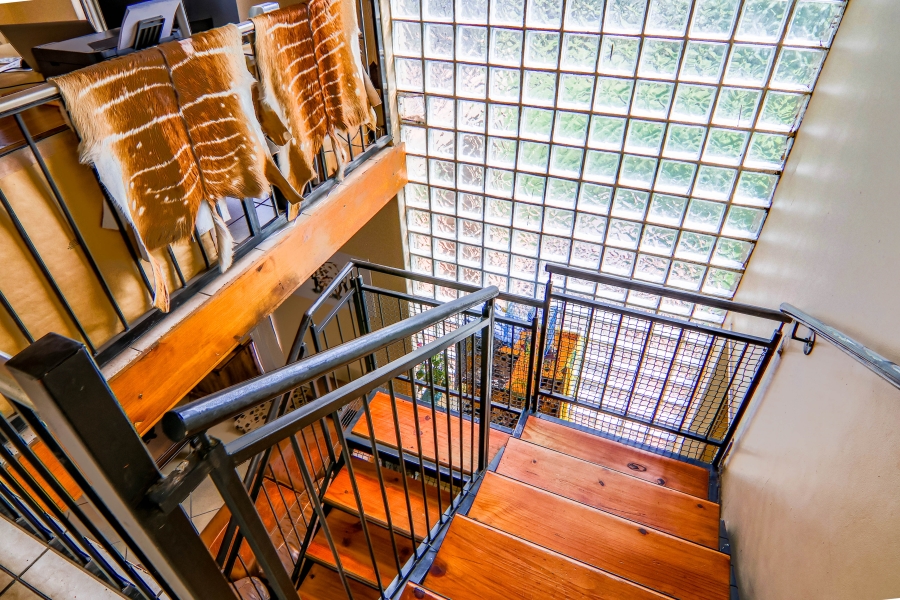 6 Bedroom Property for Sale in Doornkloof Gauteng