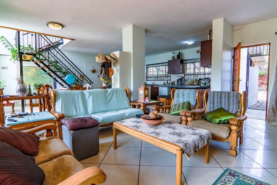 6 Bedroom Property for Sale in Doornkloof Gauteng