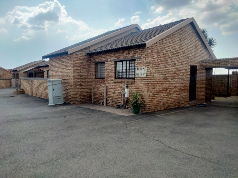 3 Bedroom Property for Sale in Greenhills Gauteng
