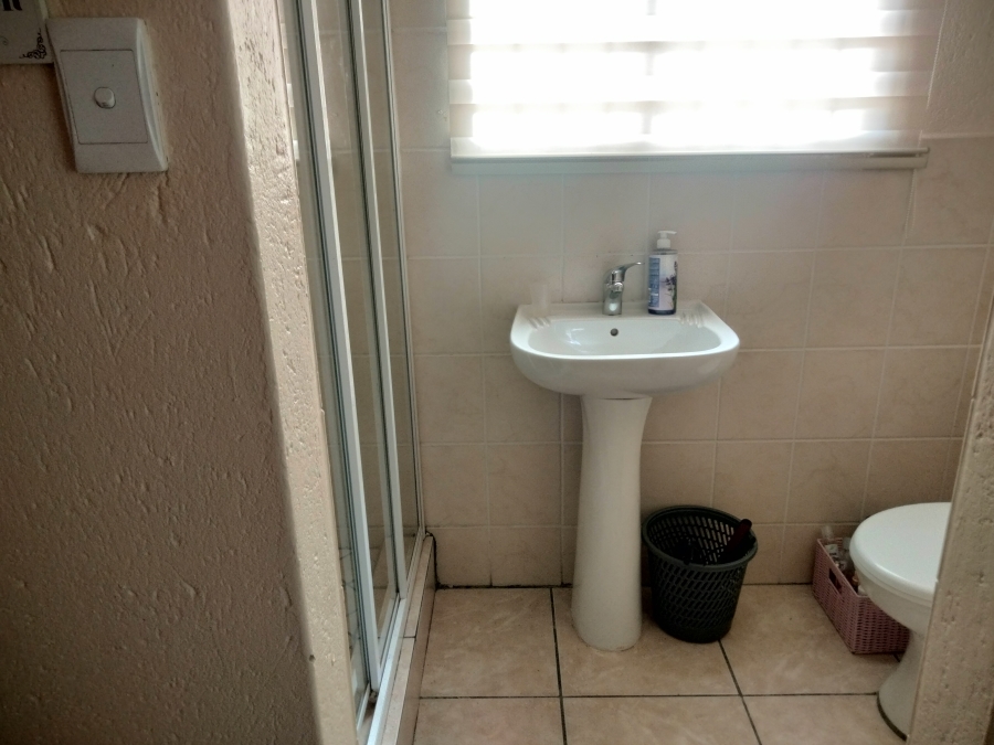 3 Bedroom Property for Sale in Greenhills Gauteng
