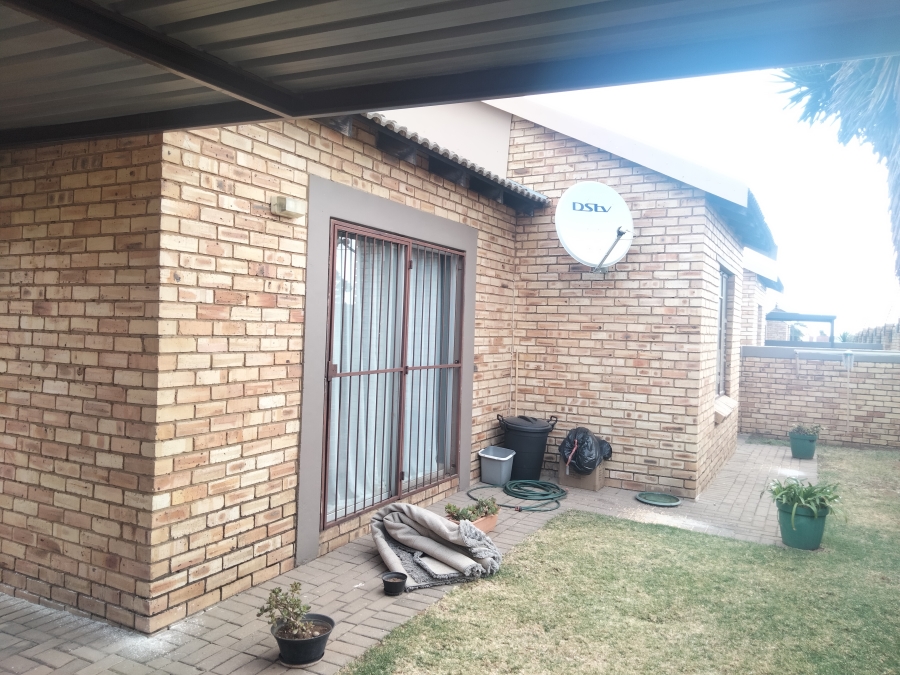 3 Bedroom Property for Sale in Greenhills Gauteng