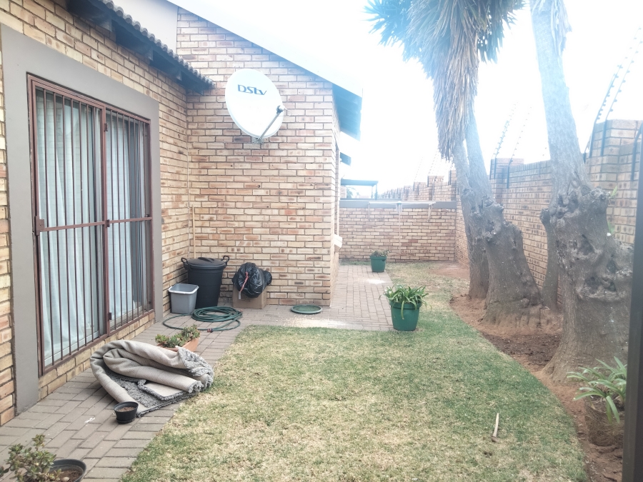 3 Bedroom Property for Sale in Greenhills Gauteng
