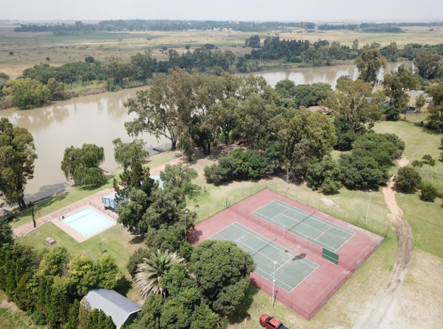 0 Bedroom Property for Sale in Riverspray Lifestyle Estate Gauteng