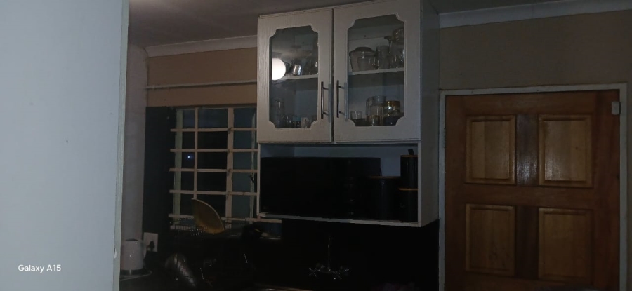 5 Bedroom Property for Sale in Nellmapius Gauteng