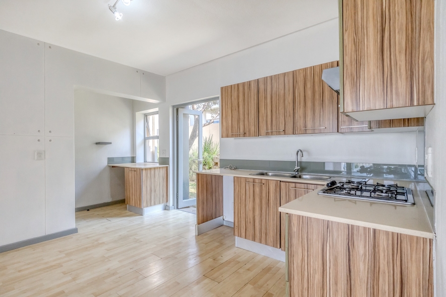 2 Bedroom Property for Sale in Beverley Gauteng