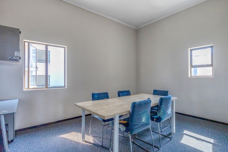 2 Bedroom Property for Sale in Beverley Gauteng