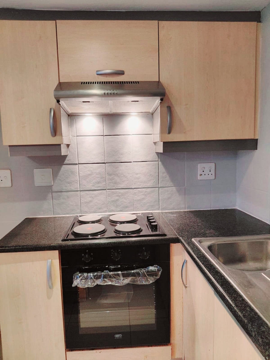 To Let 1 Bedroom Property for Rent in Sandown Gauteng