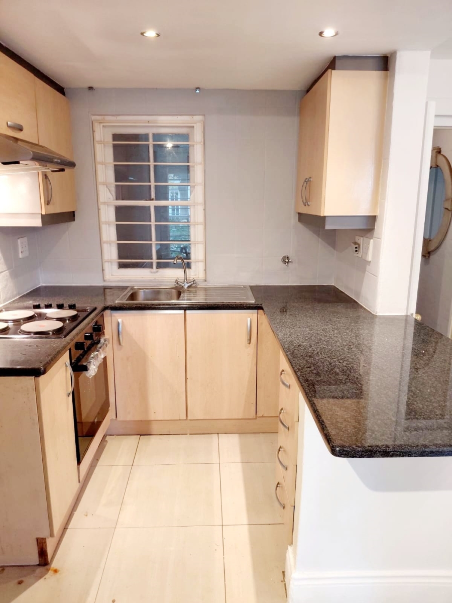 To Let 1 Bedroom Property for Rent in Sandown Gauteng