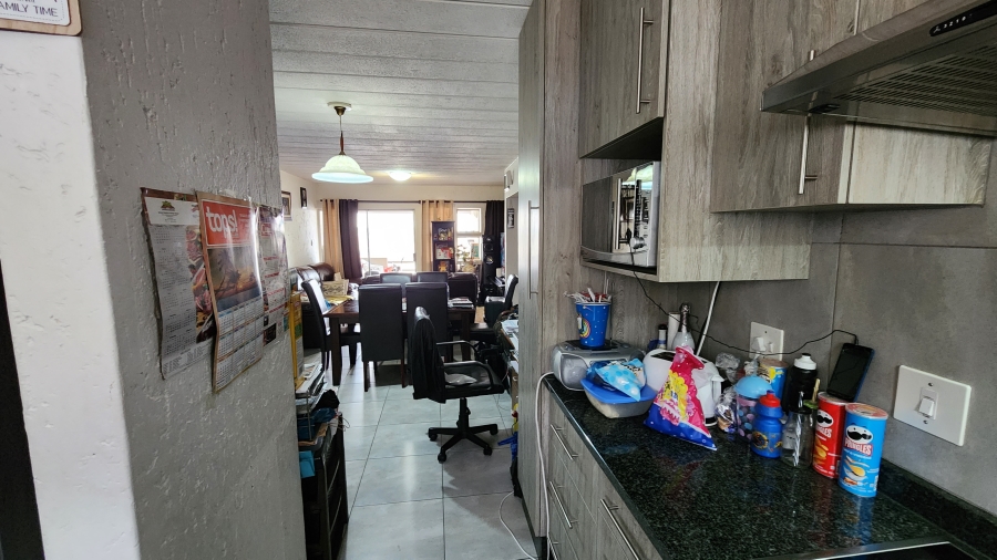 3 Bedroom Property for Sale in Oakdene Gauteng