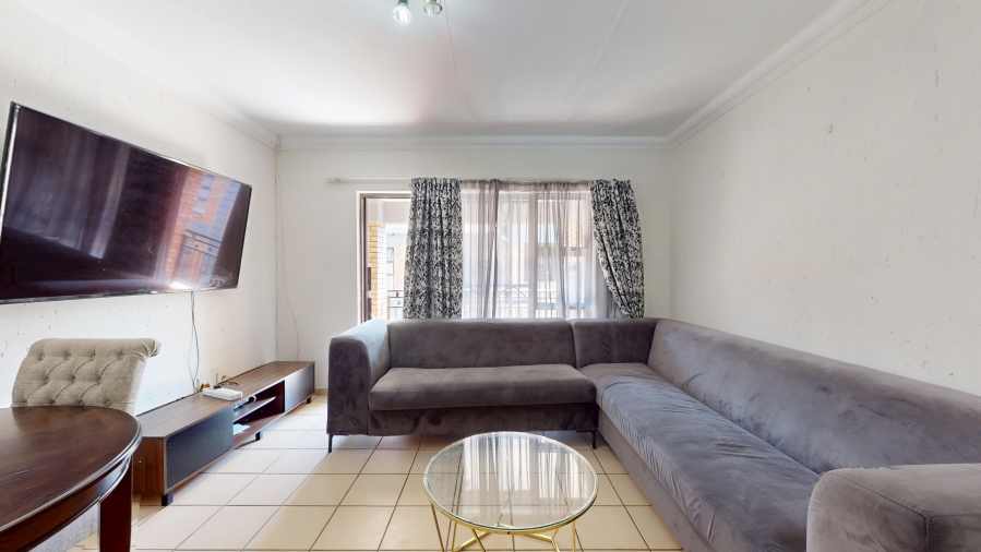 2 Bedroom Property for Sale in Ravenswood Gauteng