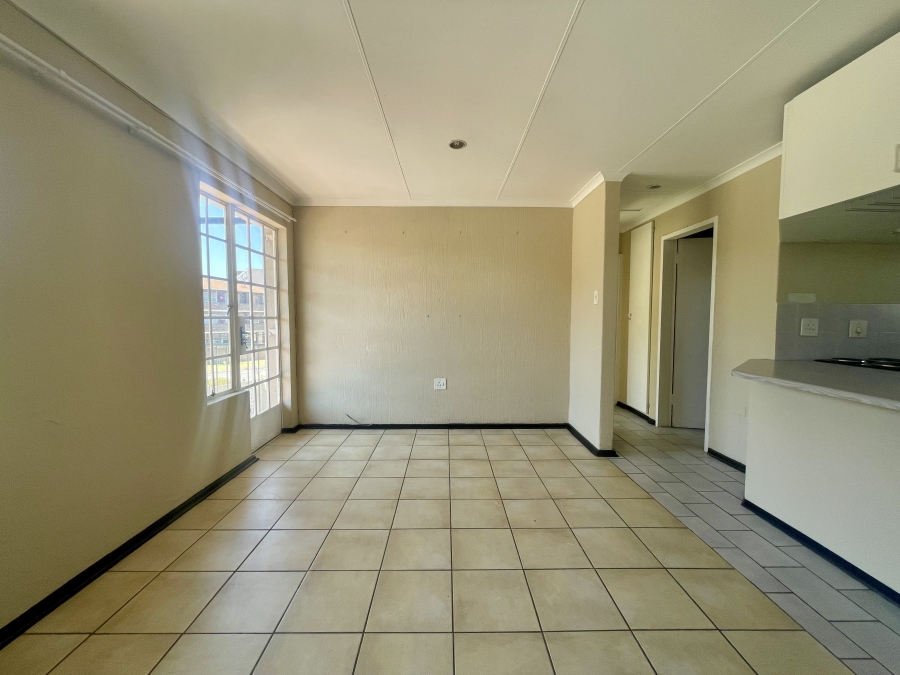 To Let 2 Bedroom Property for Rent in Horison Gauteng