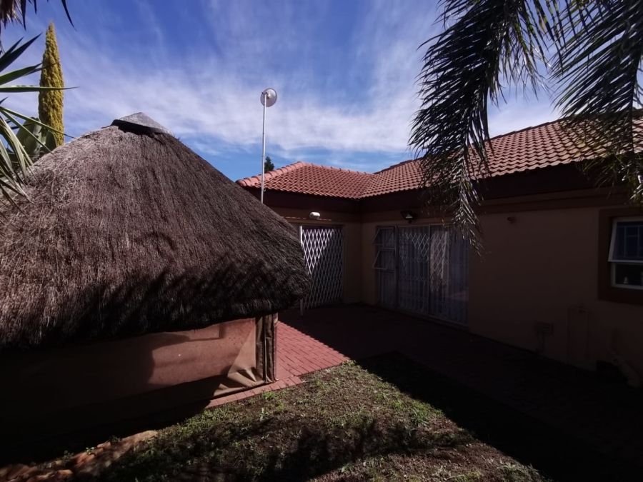 3 Bedroom Property for Sale in Vanderbijlpark CE 2 Gauteng